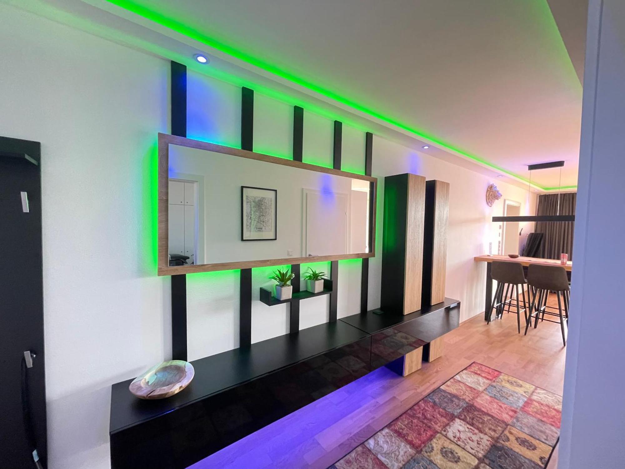 100 Qm Penthouse, Self-Check-In, 2 Parkplaetze Apartment Graz Exterior photo